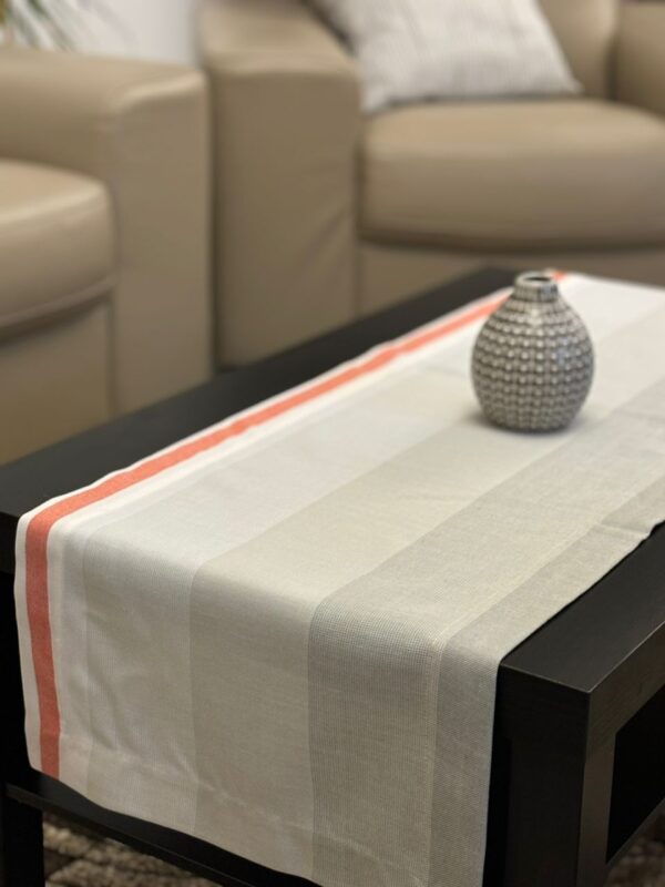 Chemin de table saumon