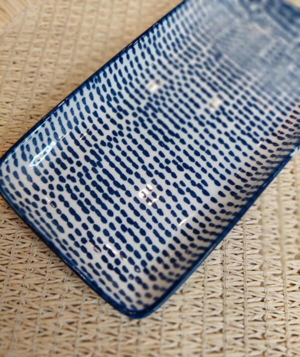Assiette rectangulaire bleu