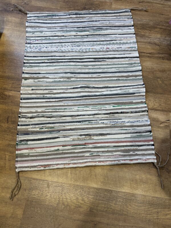 IMG_4861 Tapis en couleur