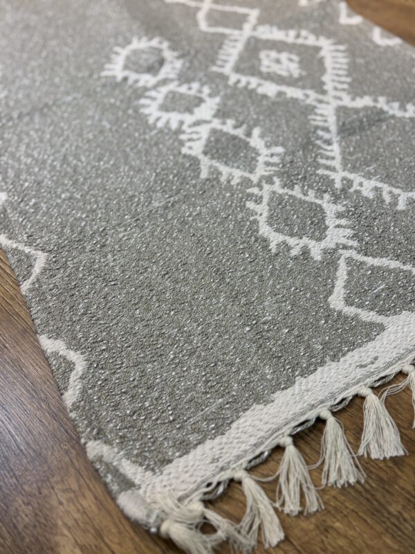 Tapis gris berbère