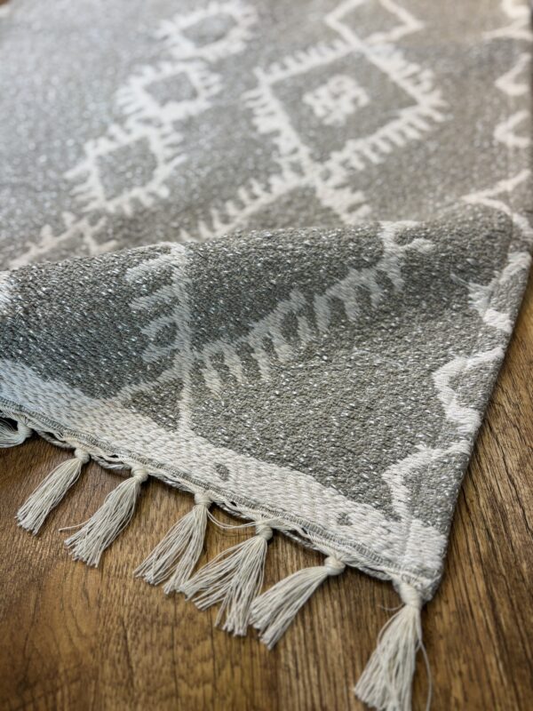 Tapis gris berbère