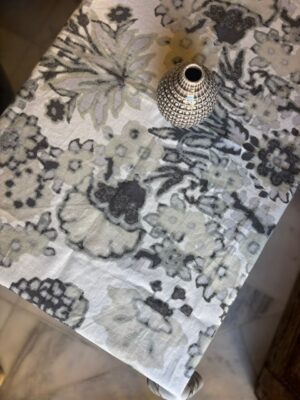 Nappe table basse a motifs