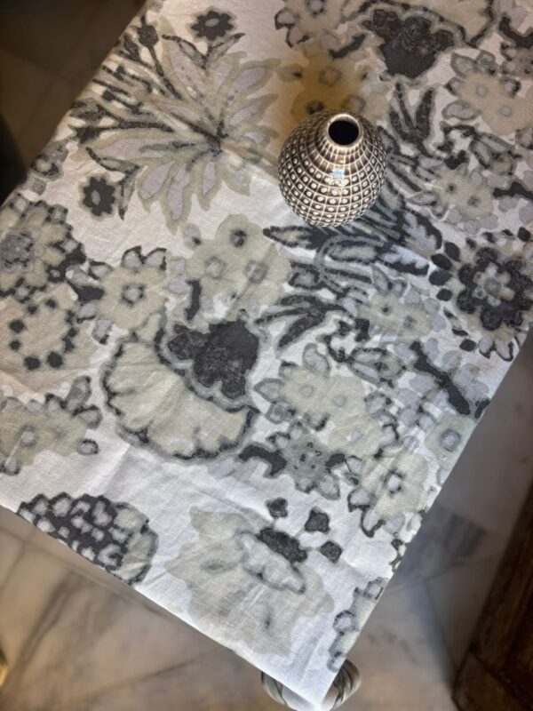 Nappe table basse a motifs