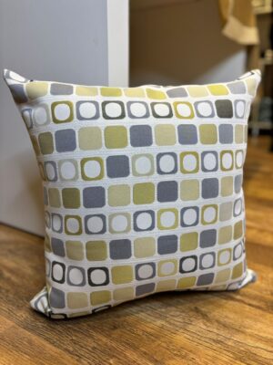 Coussin vintage nuance vert