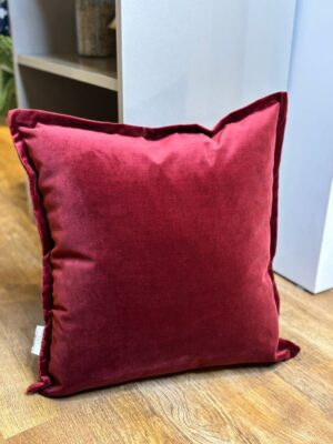 Coussin velour bordeau