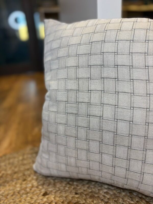 Coussin en lin a carreaux