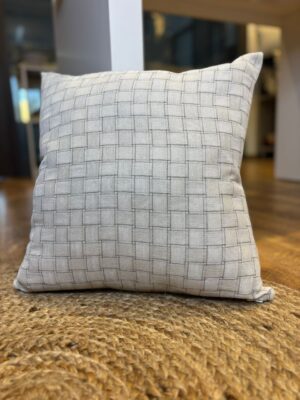 Coussin en lin a carreaux