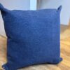 Coussin  chenille bleu