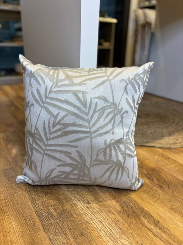 Coussin motifs feuille gris clair